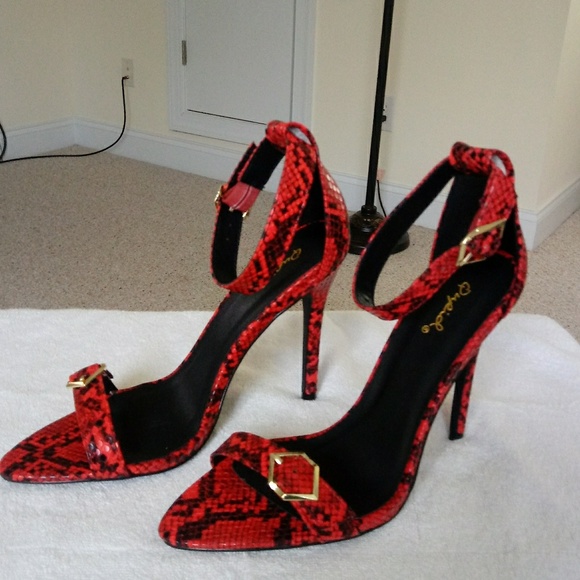 Red/Black Snakeskin Heels - Picture 5 of 8